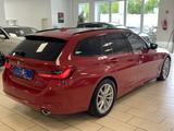 BMW 318 i*Leder*Shadow*Widescreen*R.Cam*AHK*SHZ*LED* - BMW 318 in Bonn