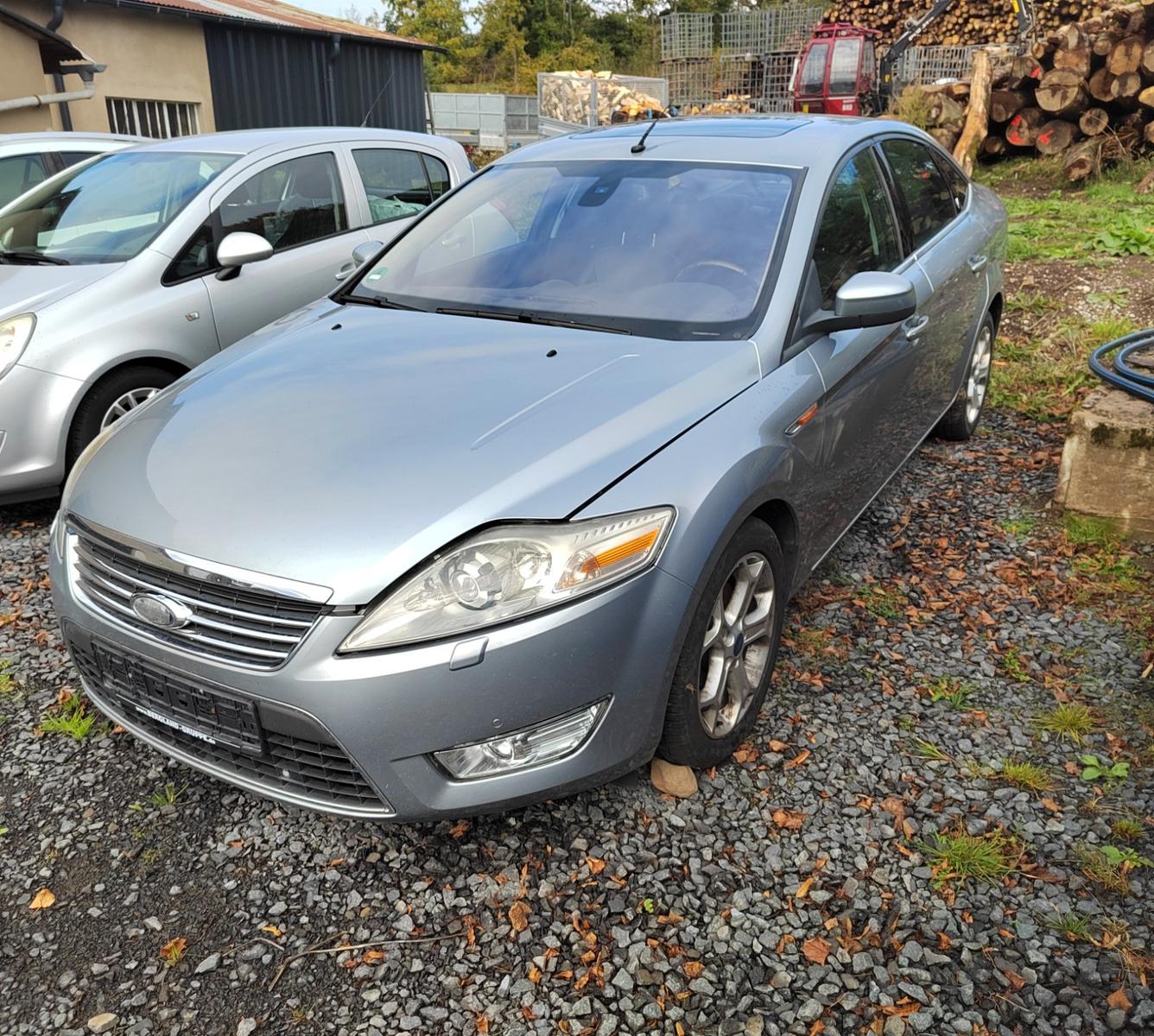 Ford Mondeo Lim. Ghia X