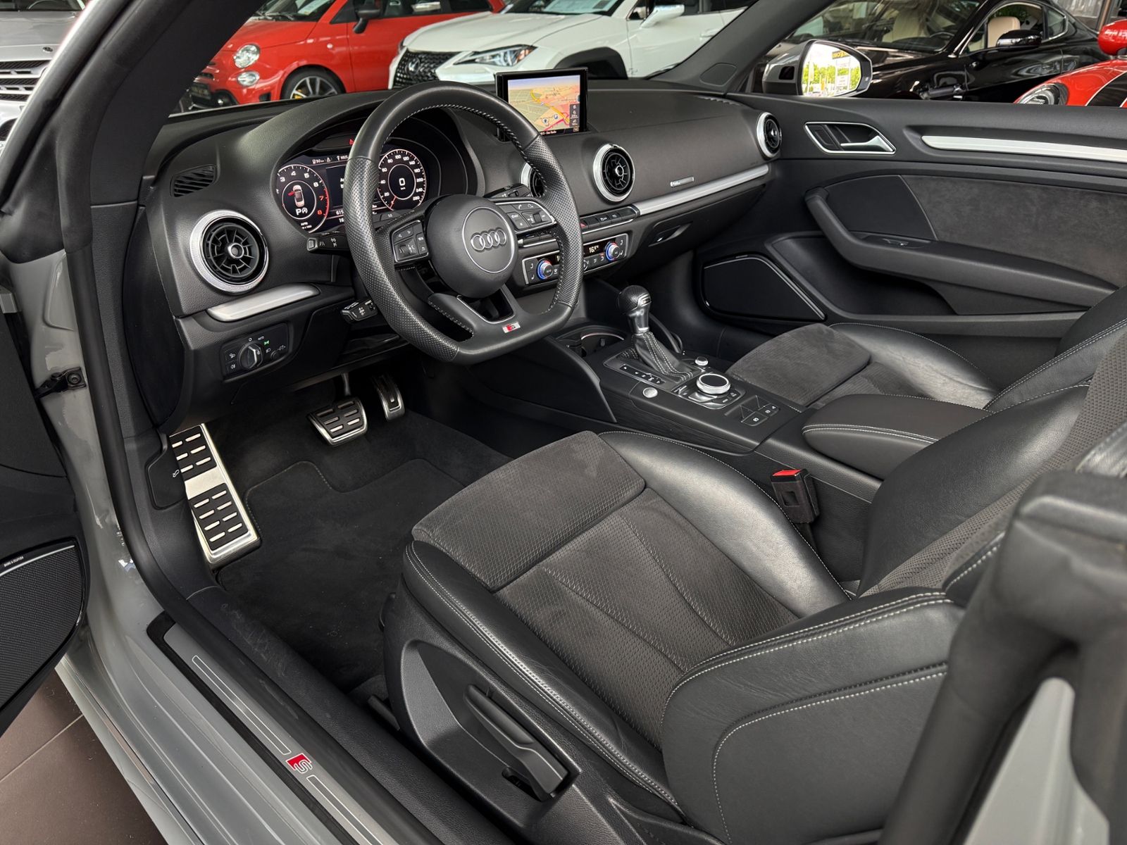 Fahrzeugabbildung Audi A3 Cabriolet S line B&O ACC MATRIX RFK 19"