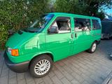 Volkswagen T4 mit 2 Schiebetüren, Klima, guter Zustand - : Van, mit Schiebetüren