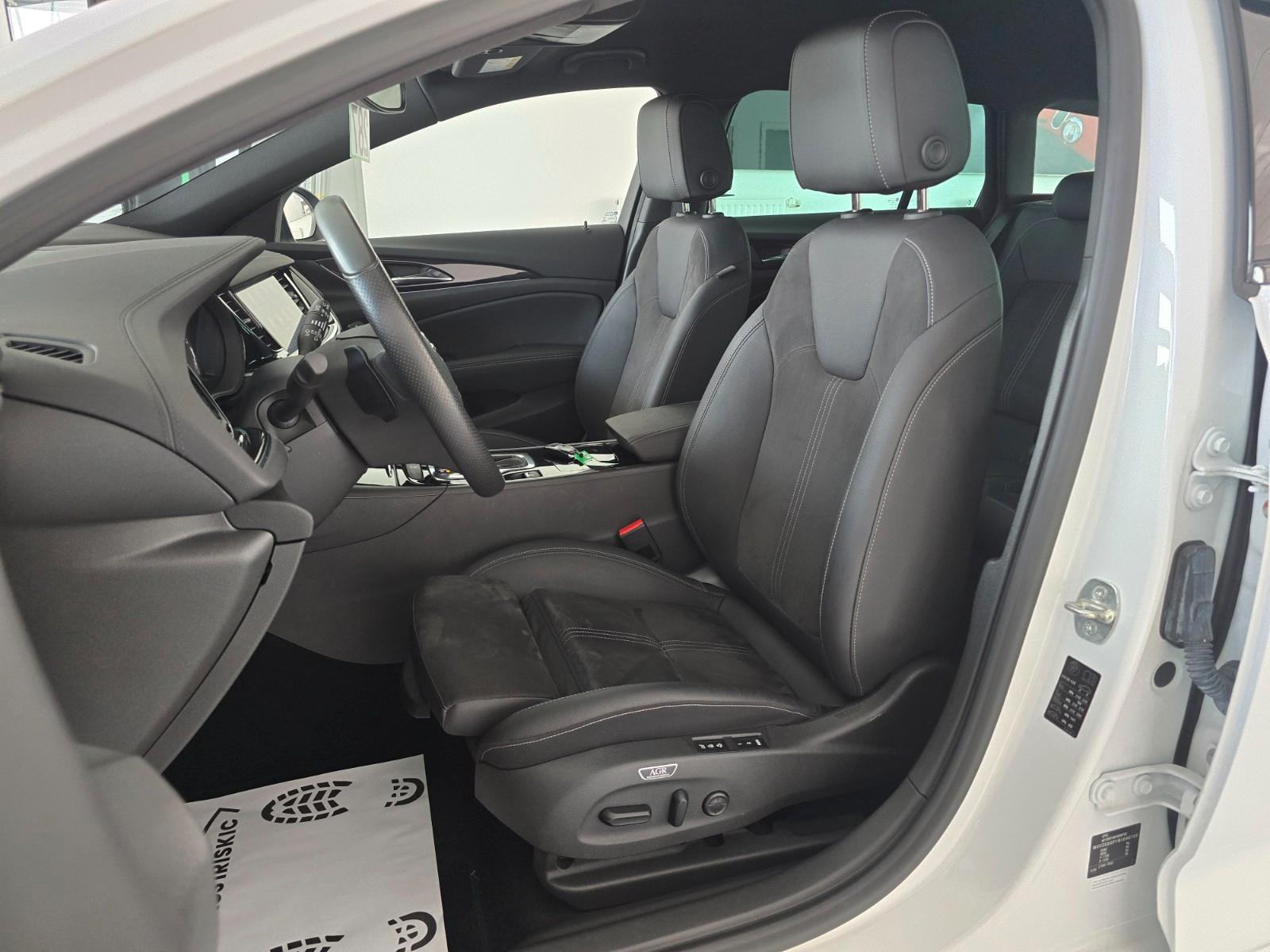 Opel Insignia B Sports Tourer Ultimate OPC-Line