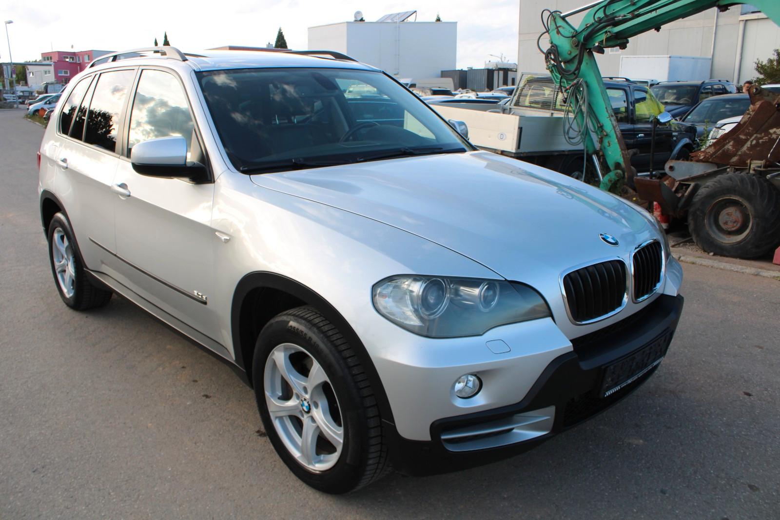 BMW X5 3.0d x-drive*KLIMATRON*KAMERA*HUD*PANO*LEDER*
