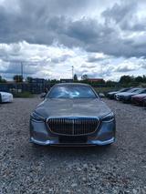 Mercedes-Benz S 680 Maybach / High-End/LP255netto/2026 - graue Mercedes-Benz S 680