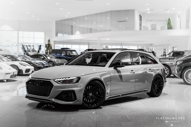 Audi RS4 Avant 450hp Q / SPEC / Low km / Pano / Trail