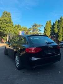 Audi A4 - 4