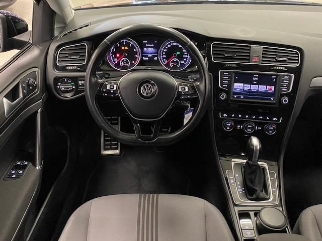 Fahrzeugabbildung Volkswagen Golf 1.4 TSI Allstar BMT AHK+SITZHEIZ+ALLWETTER+
