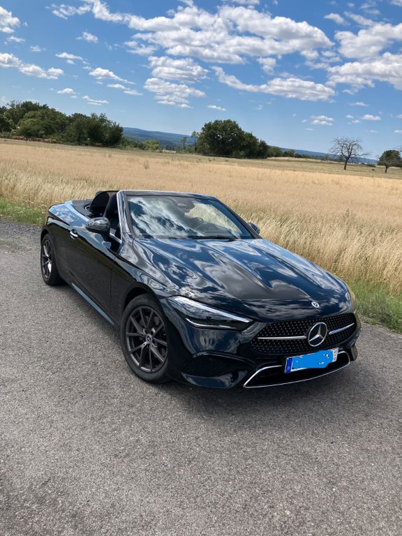 Image of Mercedes-Benz CLE 200