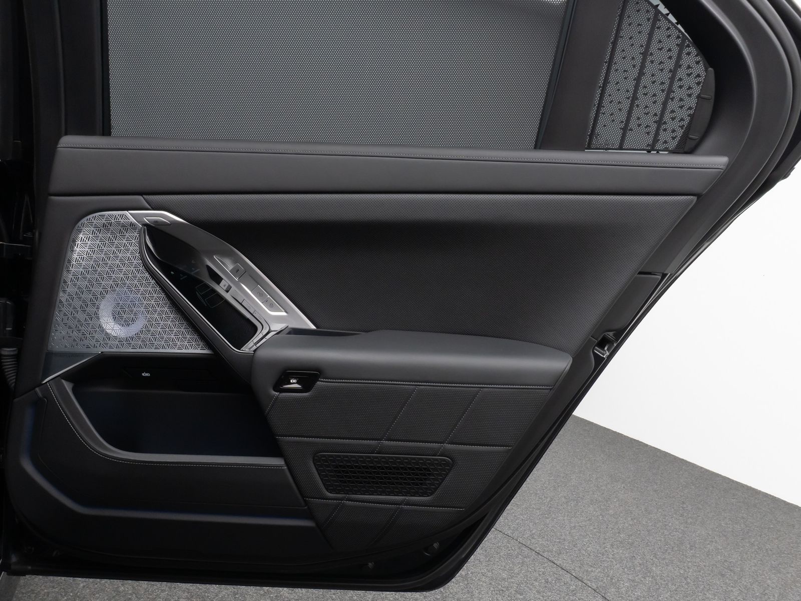 Fahrzeugabbildung BMW i7 xD60 M Sport 360°Pano B&W FondEnt SoftCL VOLL