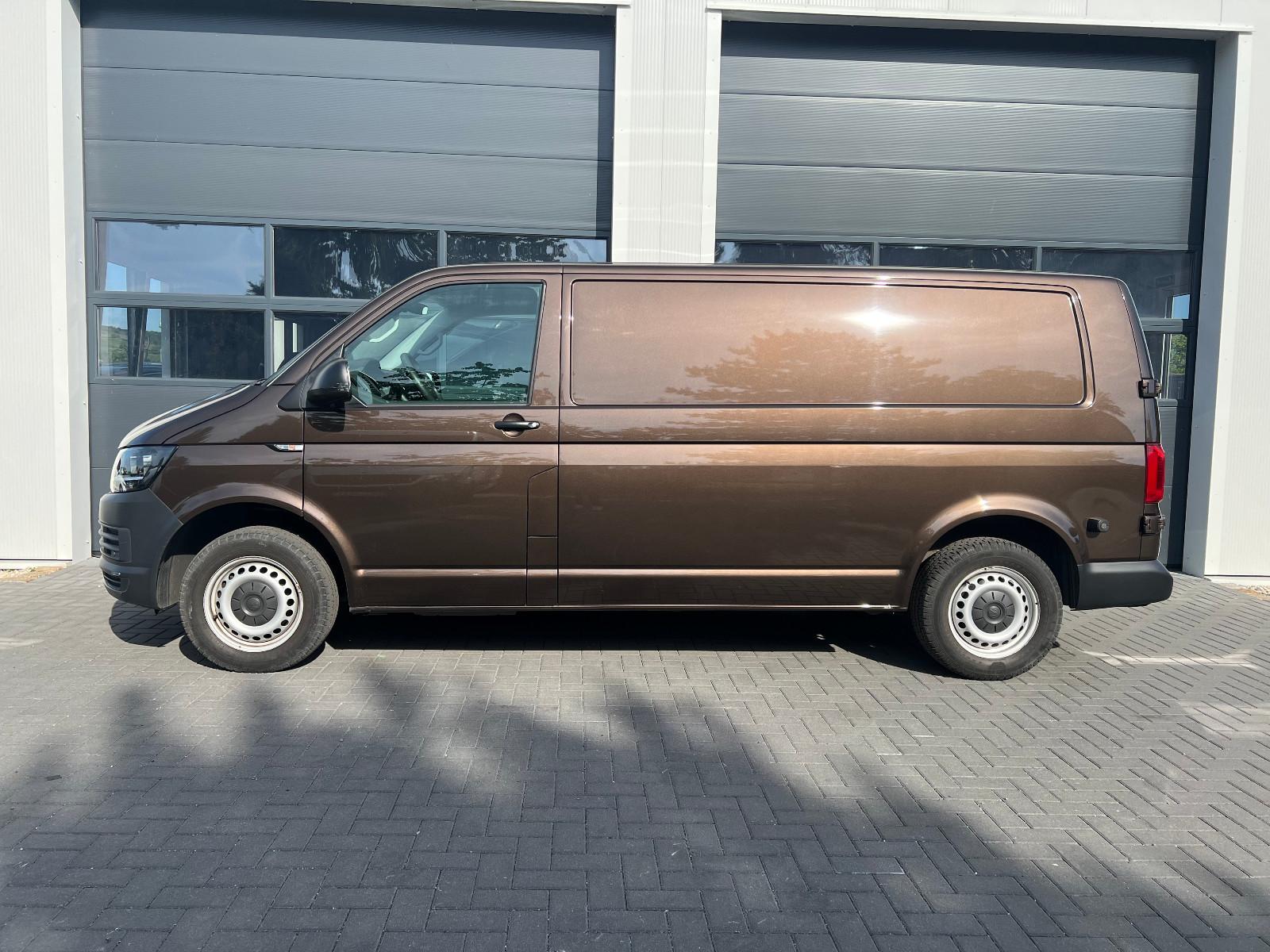 Volkswagen T6 Transporter lang 150PS PDC AHK Sitzh. EURO6