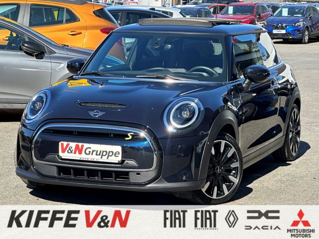 MINI Cooper SE Classic Trim RFK PANO HUD ACC LENK-HZ