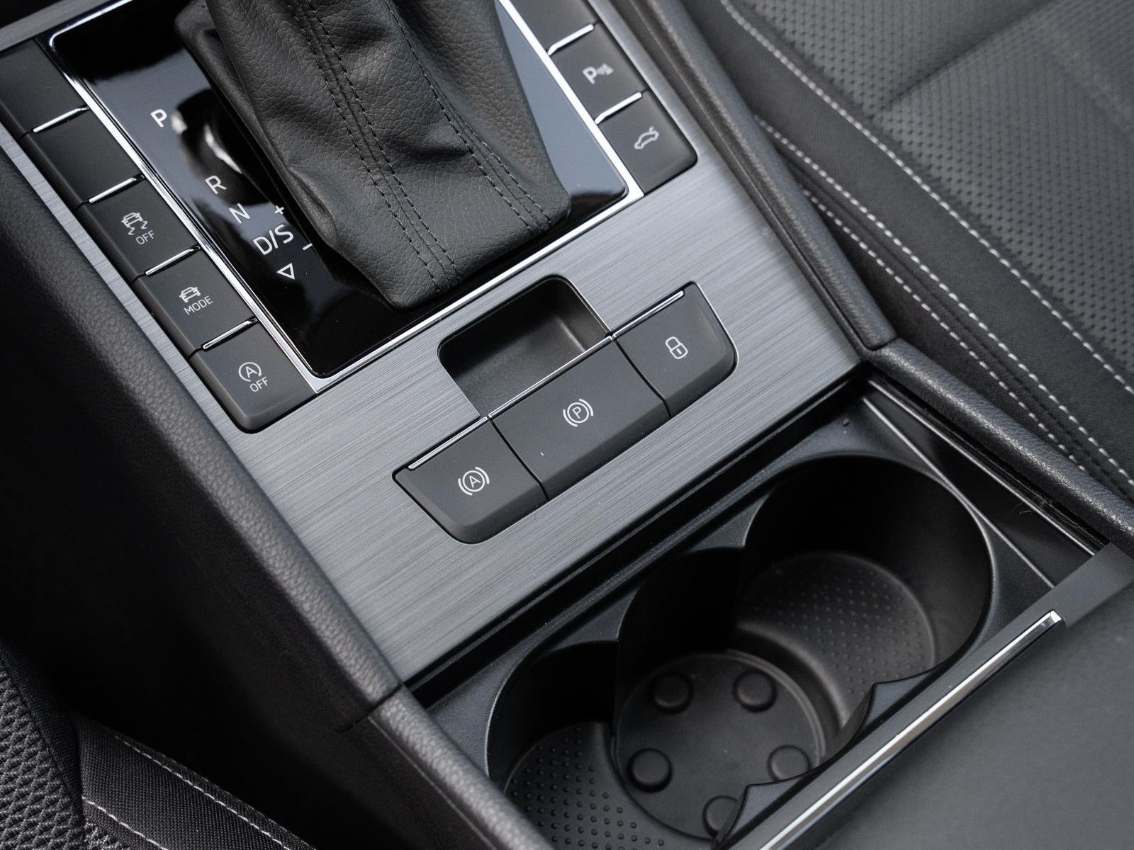 Skoda Superb Style AHK PANO Progressivlenkung DAB+, миниатюра 24