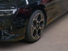 Fahrzeugabbildung Opel Astra L ST 1.2T ULTIMATE MATRIX/NAVI/SHZ/ALU18/