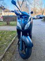 Yamaha Black X-MAX 125 - YAMAHA ROLLER 125 X MAX