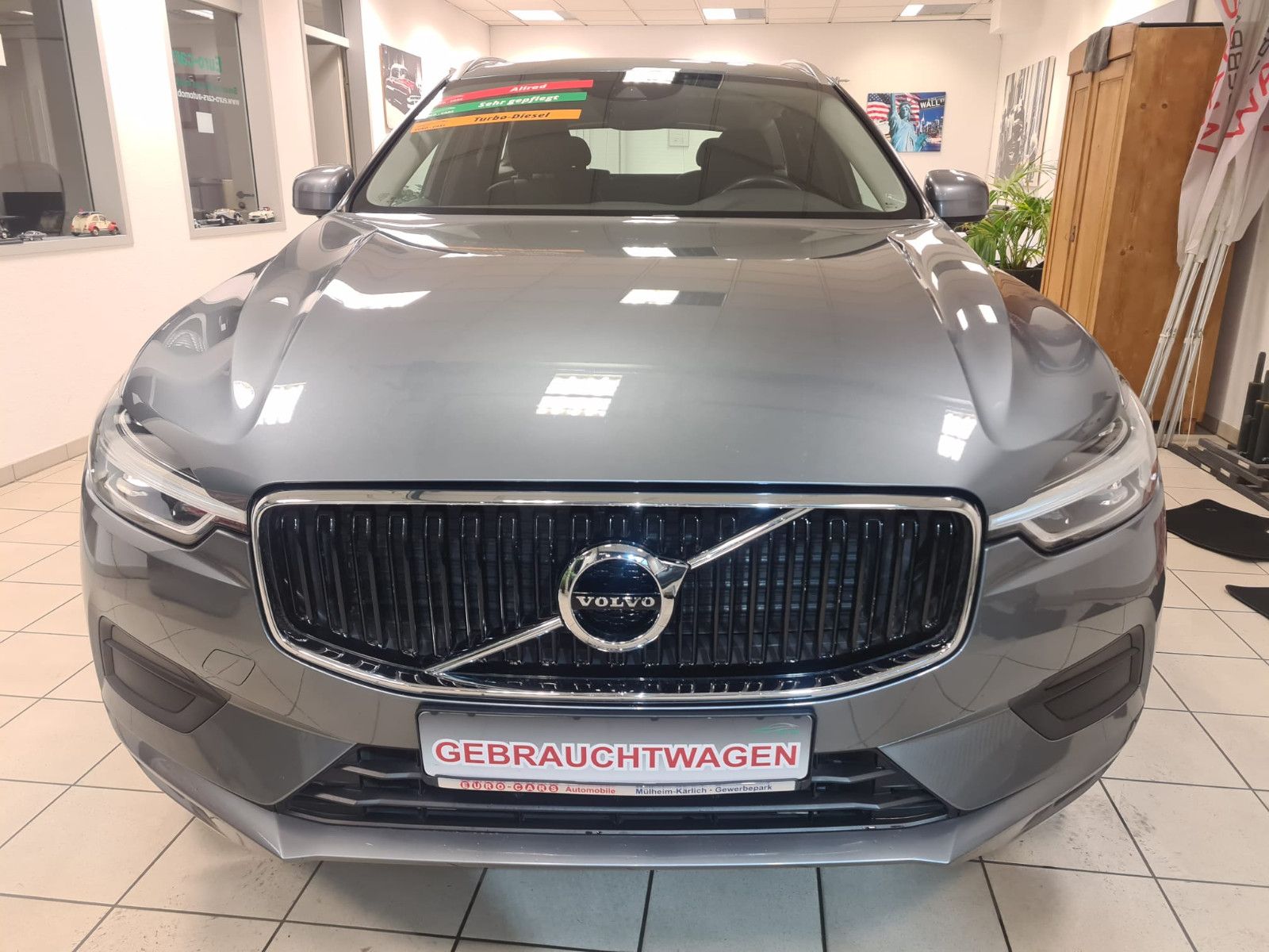 Fahrzeugabbildung Volvo XC60 Momentum AWD/NAVI/KLIMA/LEDER/GARANTIE