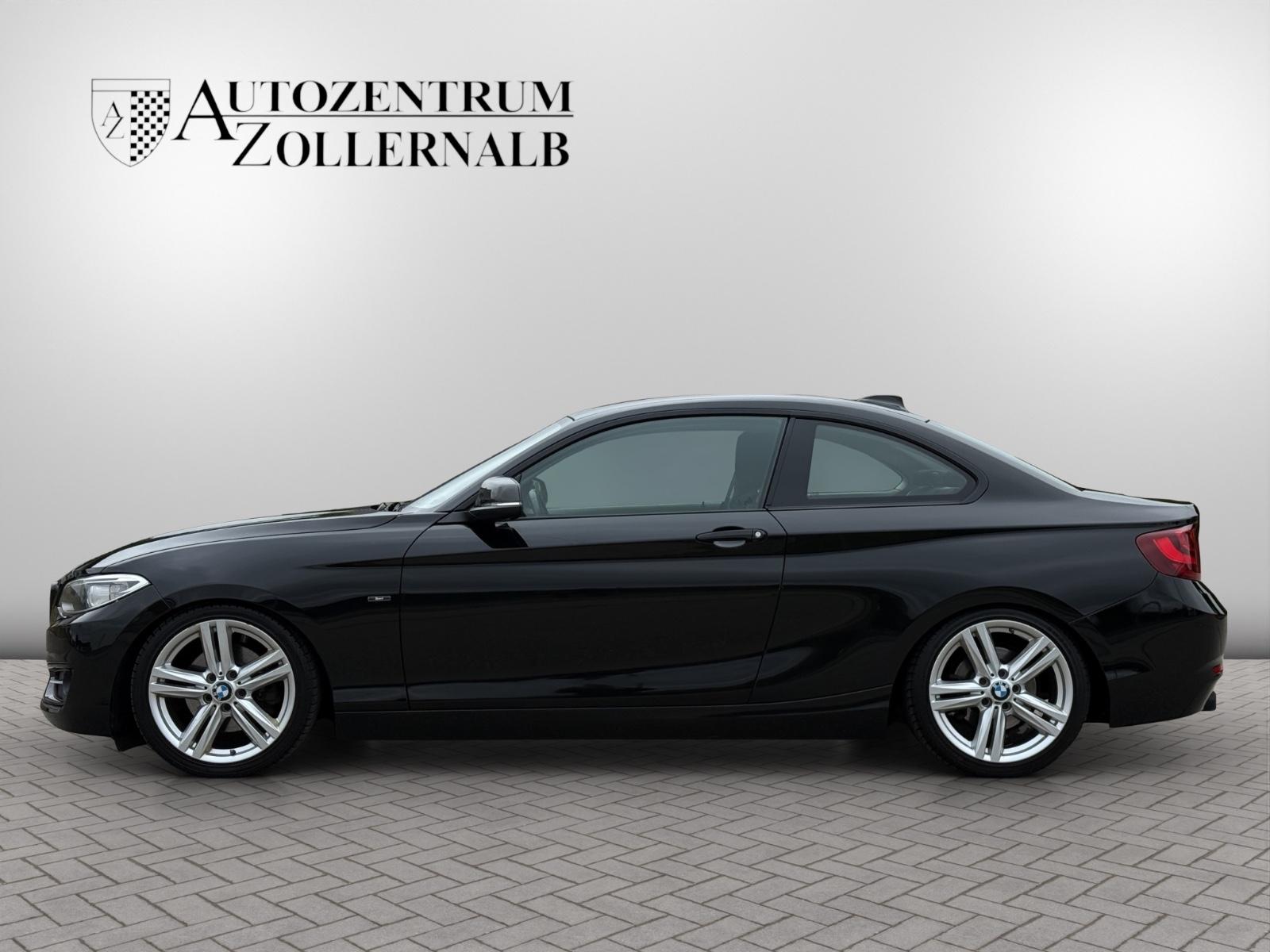 BMW 220i Coupe Sport Line *KW-V1*M-FELGEN*BI-XENON*