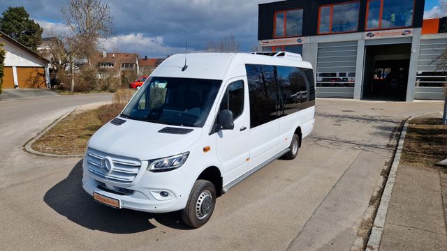 Mercedes-Benz 519  Allrad 4 x 4 Vorlauffahrzeug  neue ADA