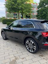 Audi SQ5 3.0 TFSI tiptronic quattro *Panorama*B&O* - Audi SQ5 mit Benzin-Antrieb