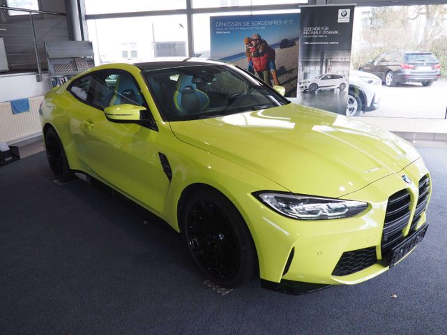 BMW M4 M4*deutschesFZG*Unfallfrei*Schalter*Harman/Ka