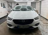 Opel Insignia 2.0 Diesel 4x4 Motorschaden - Motorschaden mit Diesel-Antrieb
