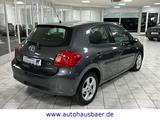 Toyota Auris Sol*TÜV/NEU*Automatik*Klimaautomatik*GARAN - Toyota Auris mit Benzin-Antrieb: Automatik