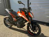 KTM 125 DUKE / SEHR GEPFLEGT !! / ZUBEHÖR - KTM DUKE 125