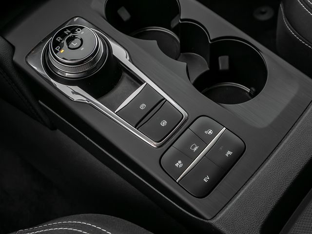 Ford Kuga 2.5 Plug-In Hybrid Titanium Kamera Navi