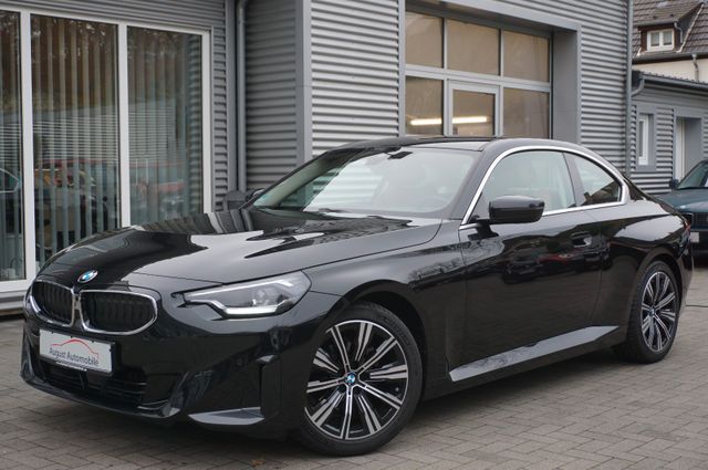 BMW 218i Steptronic Coupé Widescr LED Charge DAB 18`