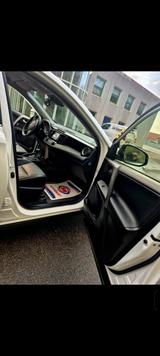 Toyota RAV 4 2,5-l-Hybrid Executive Auto 4x4 Executive - weiße Toyota RAV 4