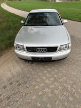 Audi A8 4.2 quattro D2 - Audi A8 aus 1994