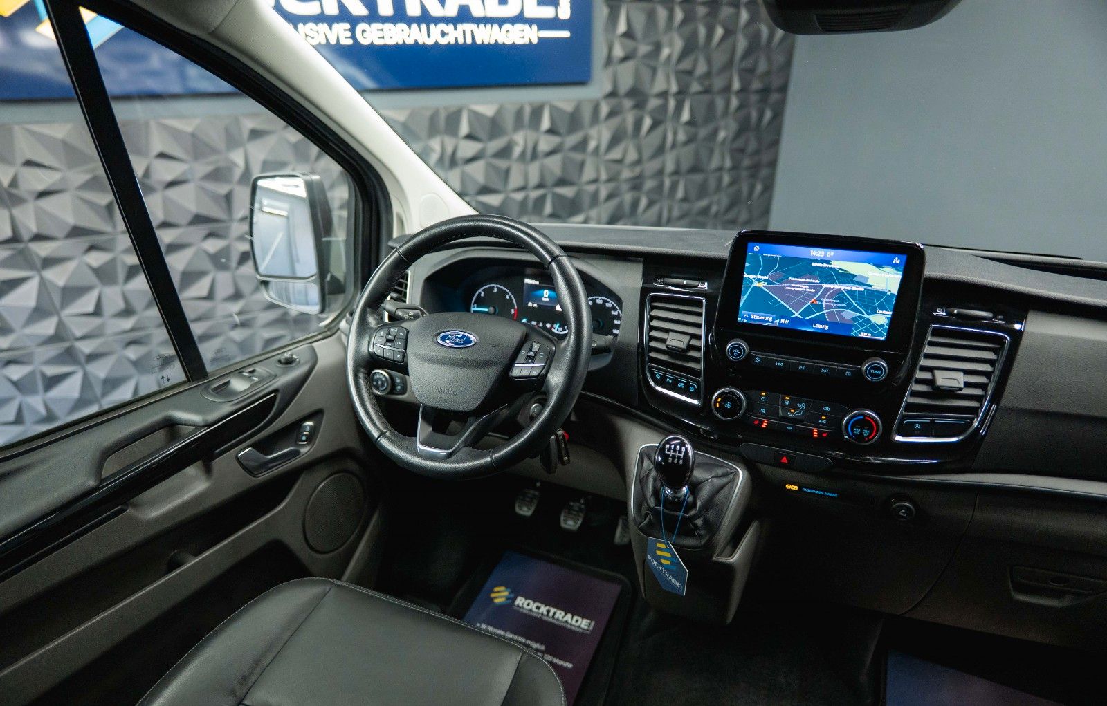 Fahrzeugabbildung Ford Transit Custom Kombi 320 L1 Mixto Sport *LED*19%