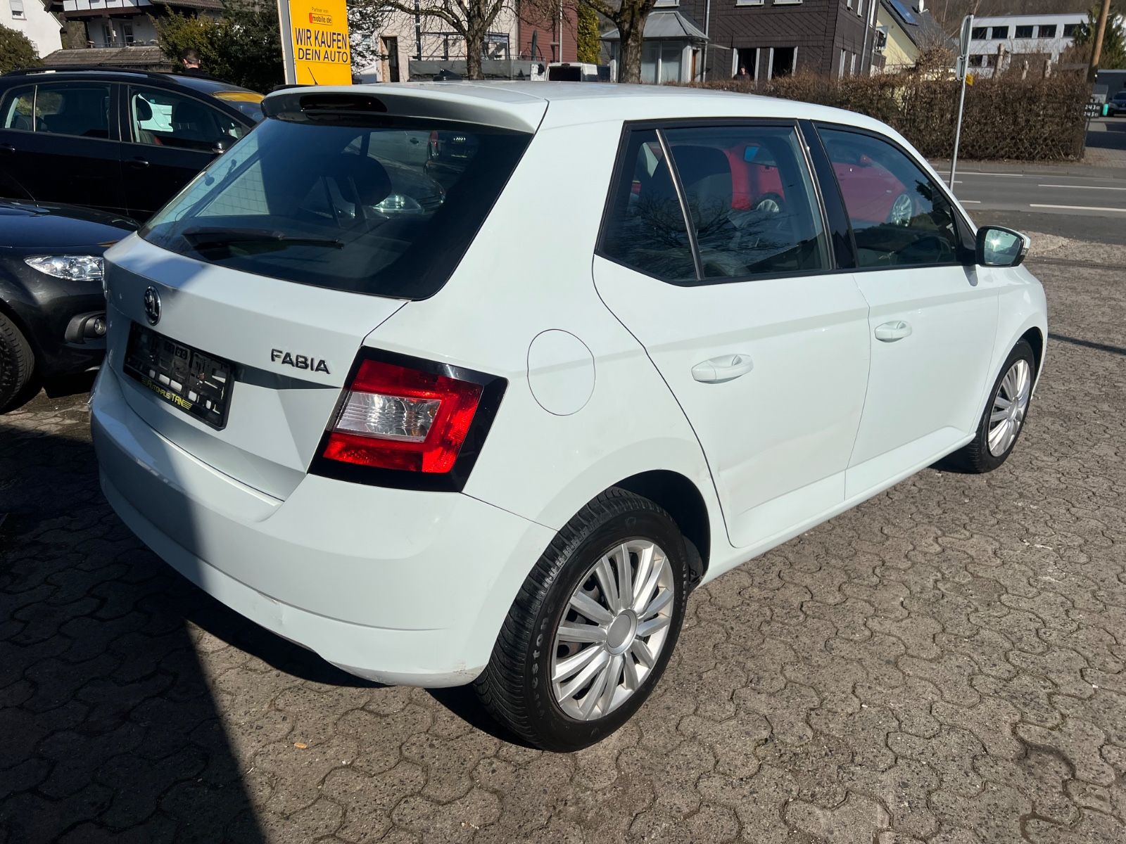 Fahrzeugabbildung SKODA Fabia Cool Edition * 1.HAND *