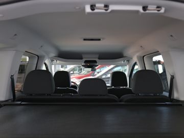 Volkswagen Caddy eHybrid DSG LED FLÜGELTÜR AHK 5J GARANTIE
