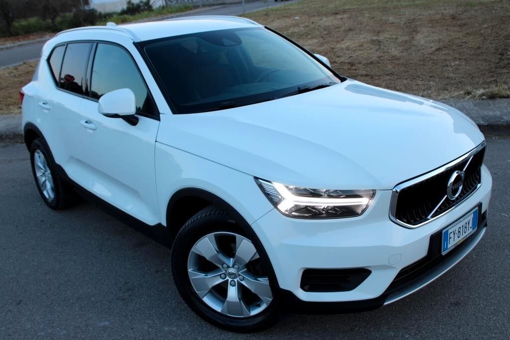 Volvo VOLVO XC40 D3 Geartronic 150 CV *FULL LED imagem 3