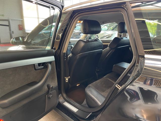 Audi A4 Avant 2.0 TDI quattro *Xenon*Sline*