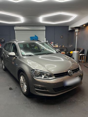 Volkswagen Golf 7 1.6 TDI AUTOMATIK & STAN...