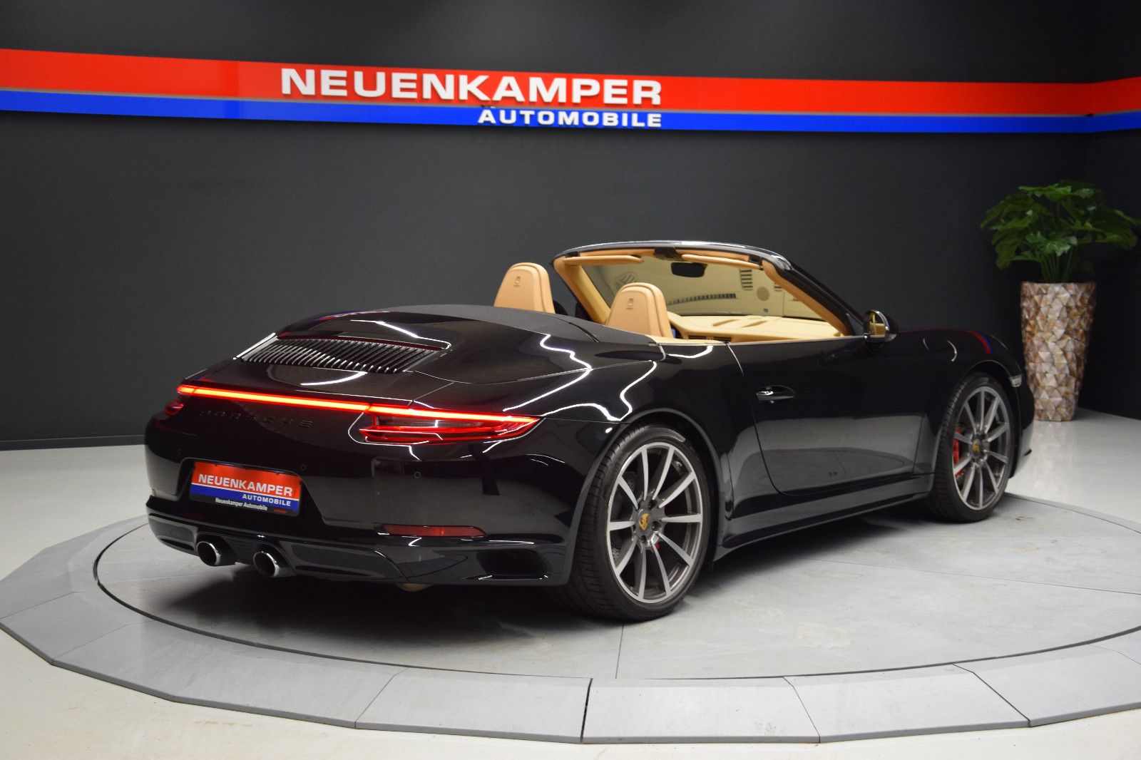 Fahrzeugabbildung Porsche 911/991.2 Carrera 4S Cabrio BOSE S.AGA Sitzlüft.