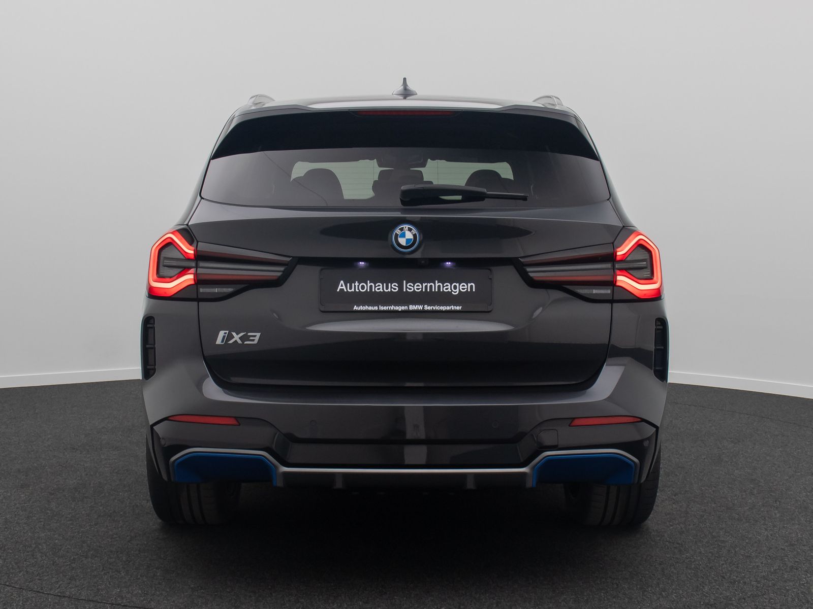 Fahrzeugabbildung BMW iX3 IMPRESSIVE 360° HUD H/K DAB Komfort Panorama