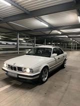 BMW E34 520i viel neu - BMW 520 aus 1990