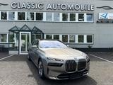 BMW 750 e xDrive Design Pure/Fond Entert/NP 167.000€ - BMW 750 Plug-in Hybrid (PHEV) Gebrauchtwagen
