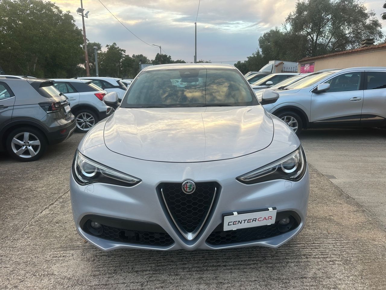 Alfa Romeo Stelvio 2.2 Turbodiesel 160 CV AT8 RW imagem 2