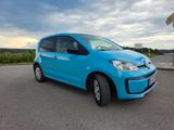 Volkswagen up! 1.0 44kW move up! move up! TÜV bis 08.2026 - VW up! von privat