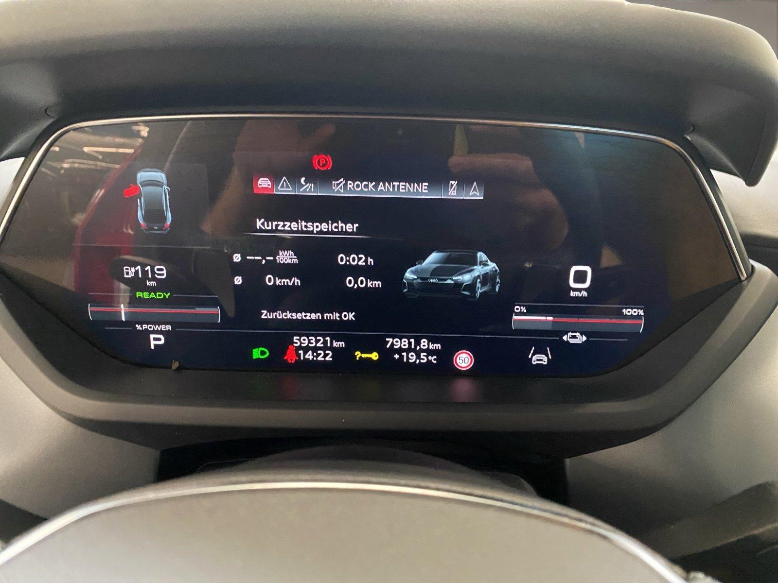 Audi e-tron GT quattro ACC AUT Kam. Leder Navi Pano