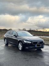 Volvo V90 D4 Momentum Pro Geartronic Momentum Pro - schwarze Volvo V90