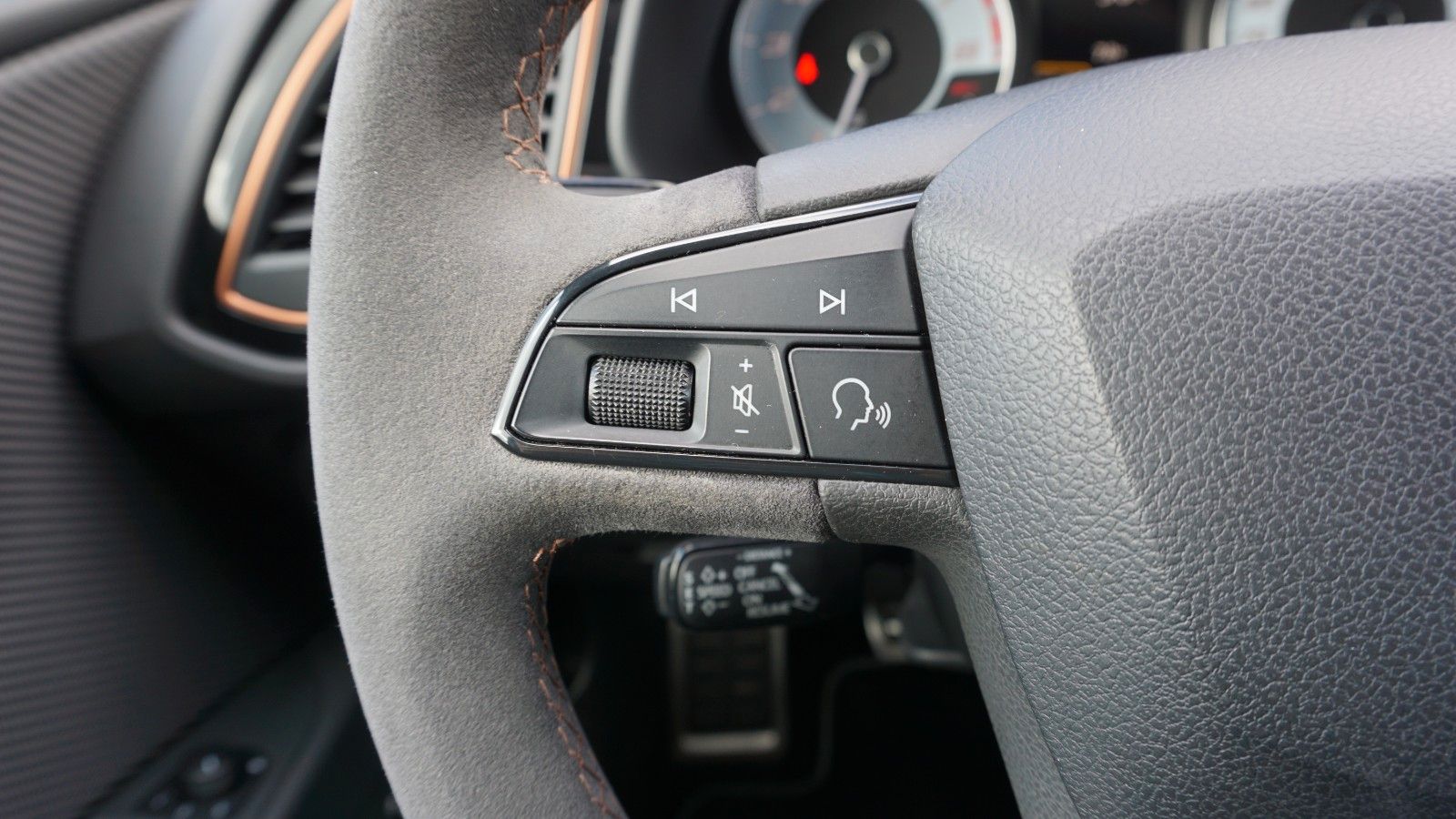 Fahrzeugabbildung SEAT Leon Cupra R Limitiert 673 von 799, ACC, Kamera