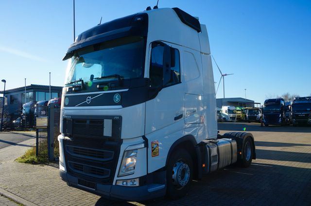 Volvo FH 500 Globetrotter XL 2 Tanks Lane Guard I-Park