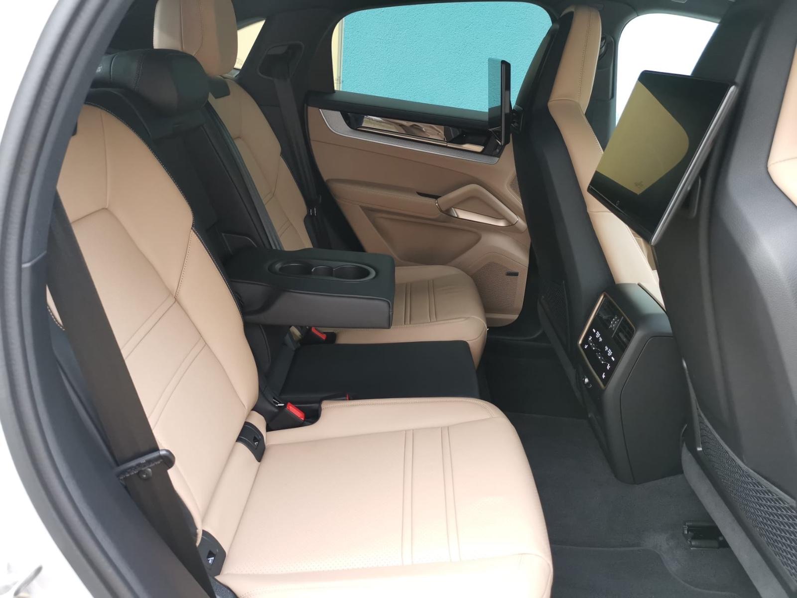 Porsche Cayenne E-Hybrid Coupe*SportDesign*KREIDE*BEIGE*