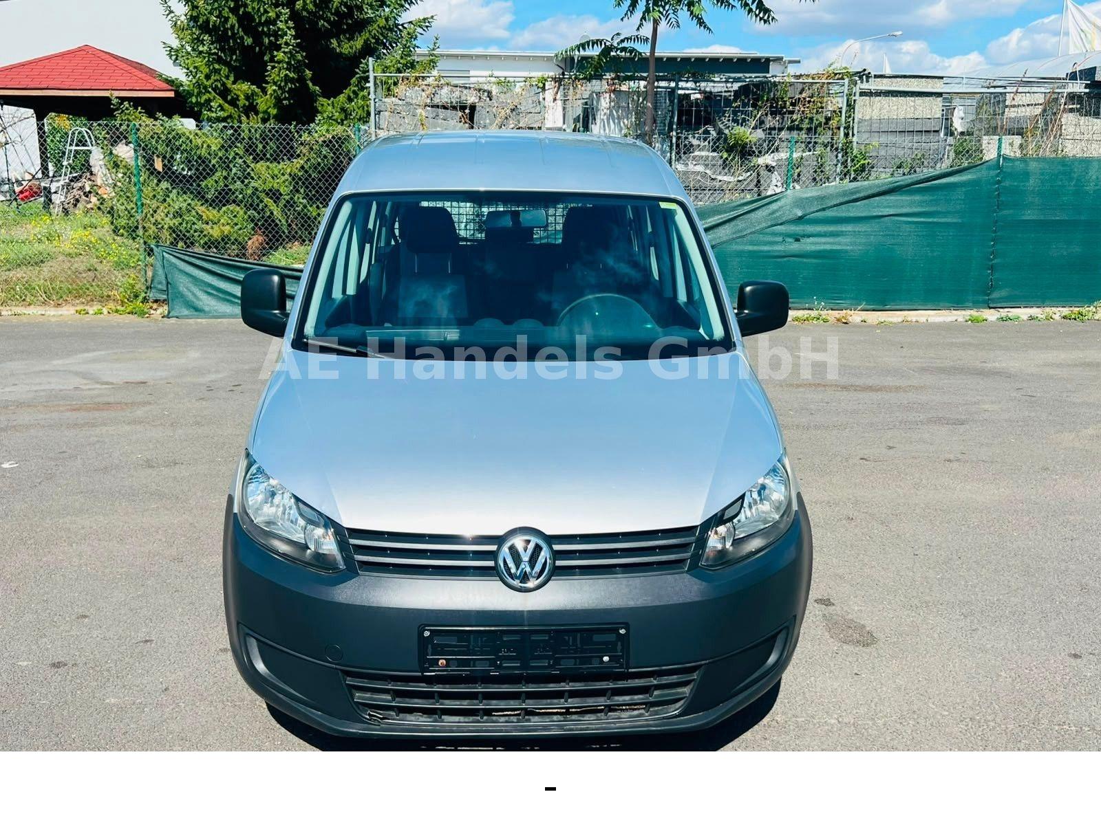 Volkswagen Caddy 2013 — photo 13
