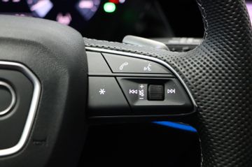 Fahrzeugverkauf 17 Audi A3 Sportback 35 TFSI S line Matrix Sonos Pano