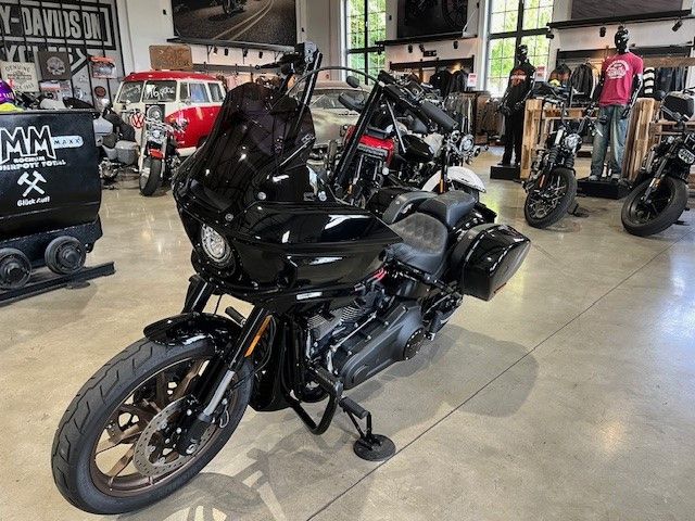 Fahrzeugabbildung Harley-Davidson FXLRST Low Rider ST Umbau