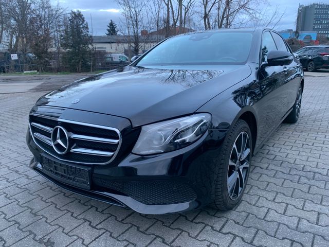 Mercedes-Benz E 220 E -Klasse Lim. E 220 d 4Matic